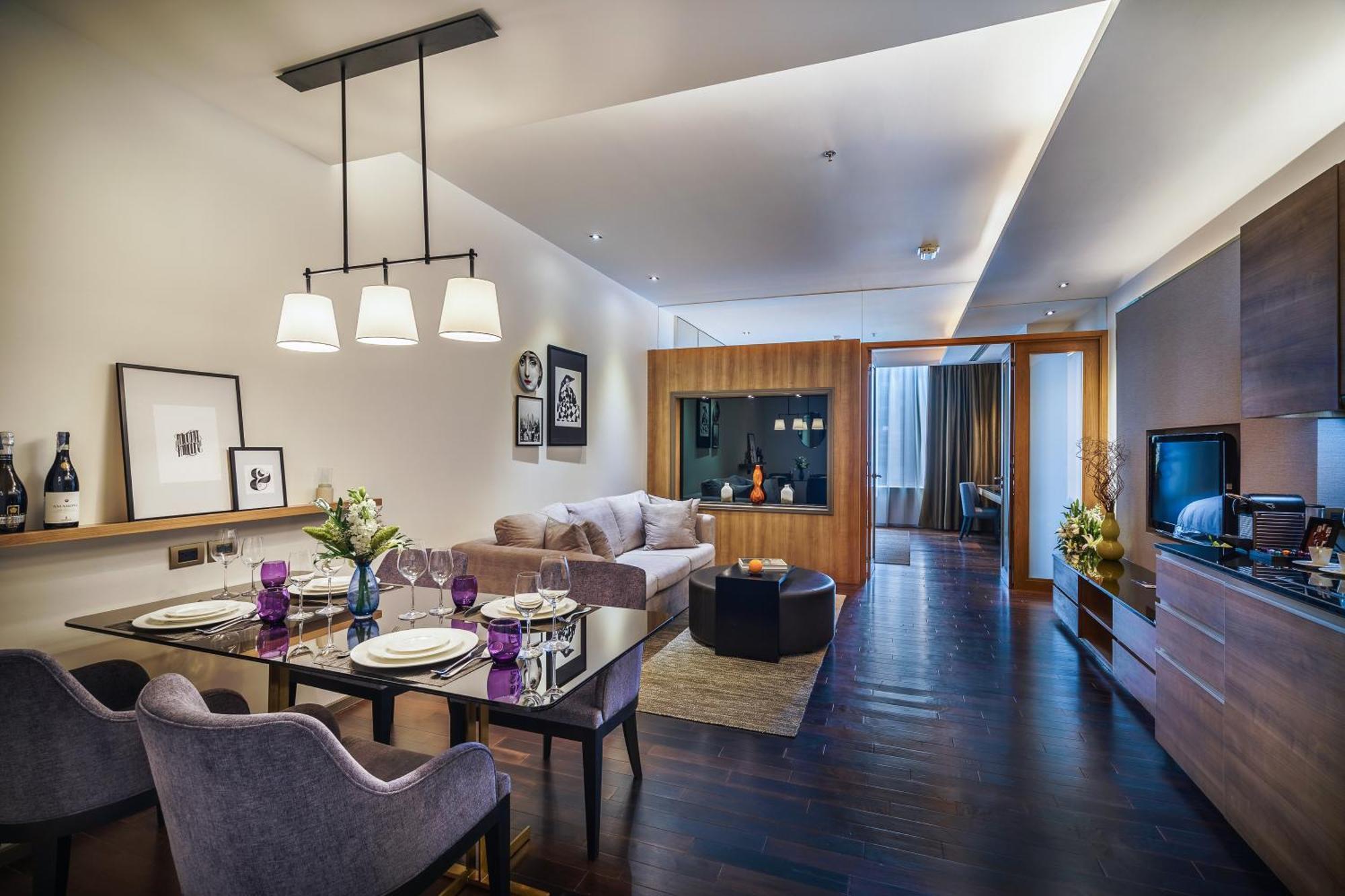 Muu Bangkok, Small Luxury Hotels Of The World Dış mekan fotoğraf A suite at The Hari